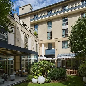 vizitați hotelul
