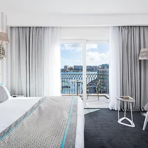 vizitați hotelul
