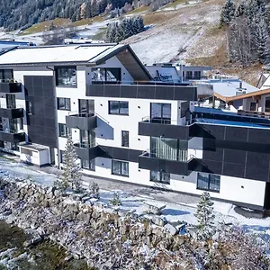 https://apart-bianca.ischgl-hotels.net